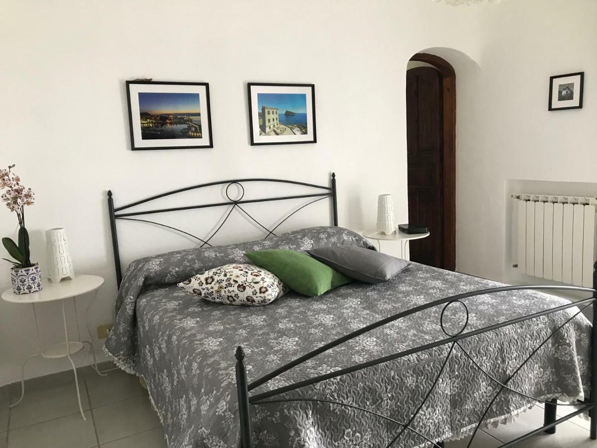La Terrazzina Sul Tramonto Bed and Breakfast Forio di Ischia Eksteriør billede