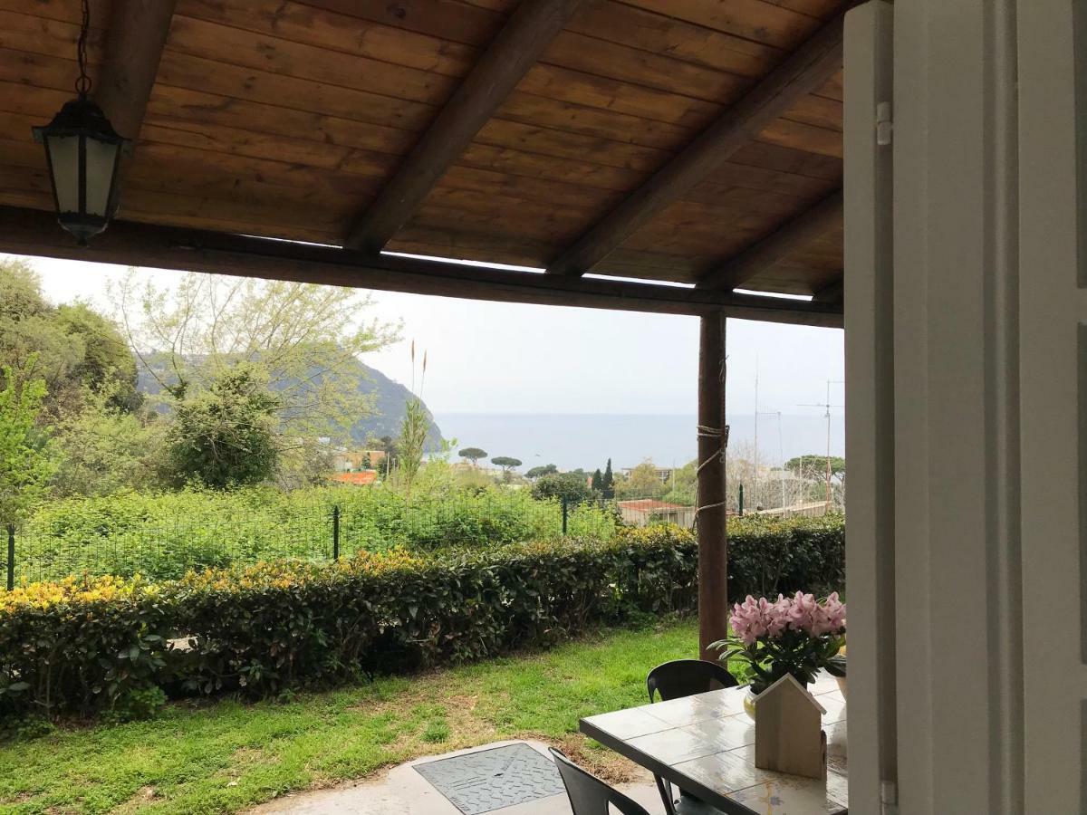 La Terrazzina Sul Tramonto Bed and Breakfast Forio di Ischia Eksteriør billede