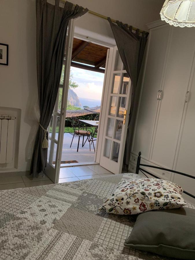 La Terrazzina Sul Tramonto Bed and Breakfast Forio di Ischia Eksteriør billede